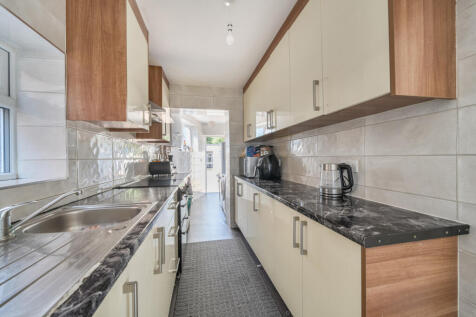 1336403-6-6895fd5...