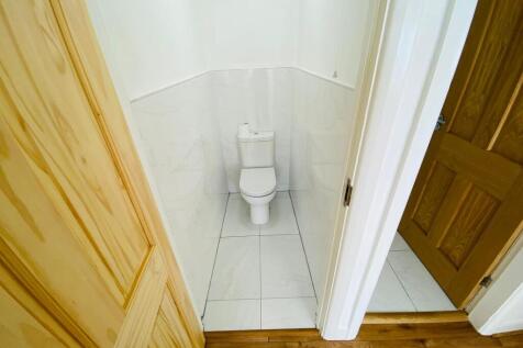 7117cbee-e1c7-4a64-9