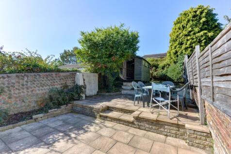 23 Hollingbury Road Garden (2)