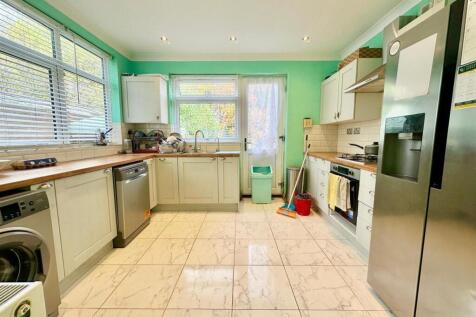 WhatsApp Image 2025-11-05 at 12.30.17 PM (2).jpeg