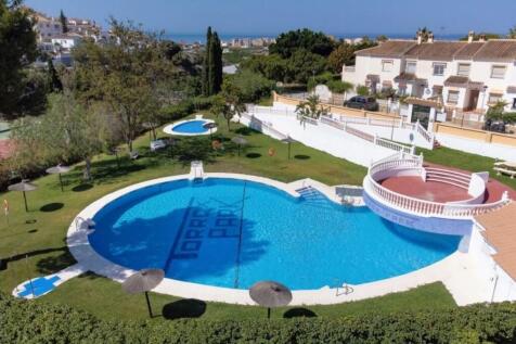 torrox park pool