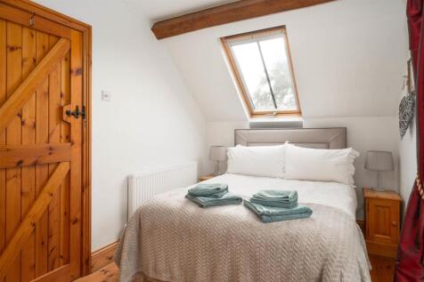 Holiday Let (The Chapel)-6.jpg