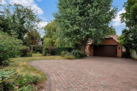 Spindlecroft WEB PH-41.jpg