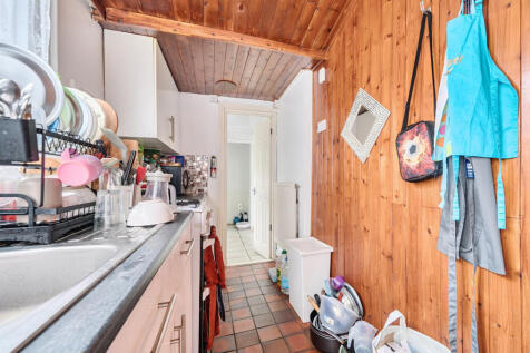 1332802-10-6890a3...