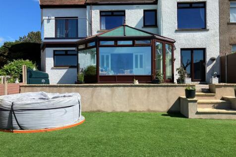 44 Marine Drive 1.jpg