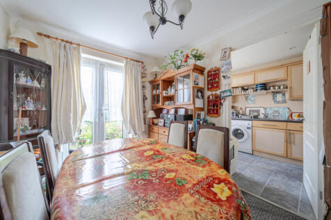 1377362-5-6914cec...