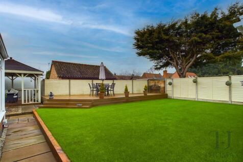 CAM05175G0-PR0004-STILL025 copy.jpg