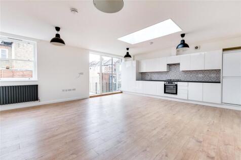 Kitchen/Reception