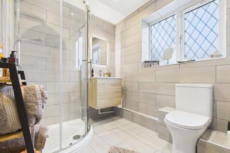 CAM03830G0-PR0231...