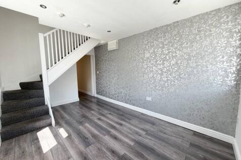 Available Now! Switch Properties are pleased to present this newly renovated 2-bedroom property, finished to a high standard throughout. The property features two spacious bedrooms with ample storage,