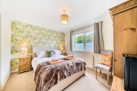 Yewdale - Double ...