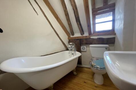 Bathroom T202511131743.jpeg