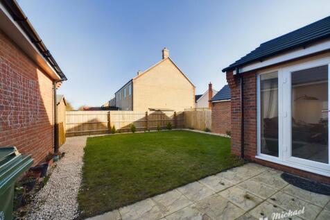 CAM03218G0-PR0081-STILL017