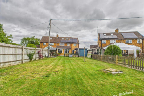 CAM03218G0-PR0741-STILL004