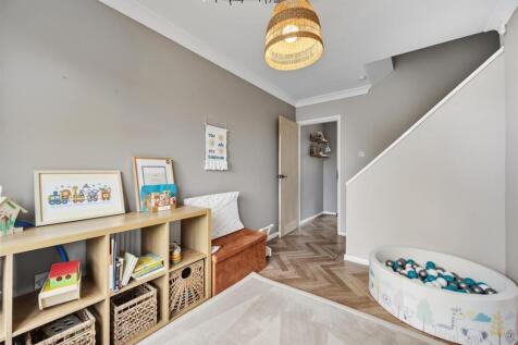 Garden Room to stairs.jpg