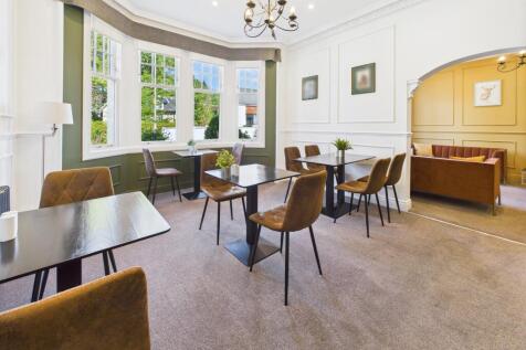 CAM03185G0-PR0115-STILL010