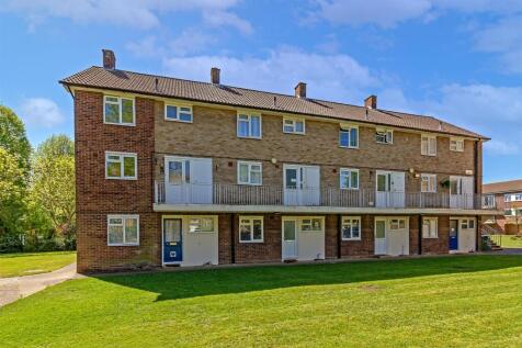 84HughendenRoad-3.jpg