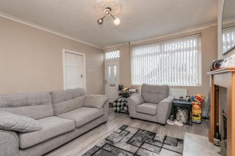 Living Room: