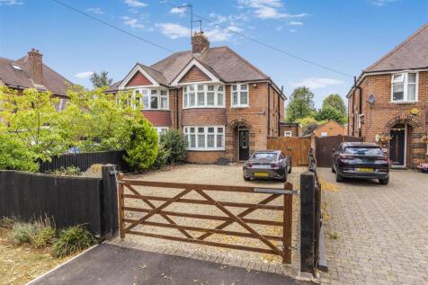 90 Oxford Road, Banbury-4.jpg