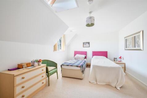 WELLINGTON COURT, (4).jpg