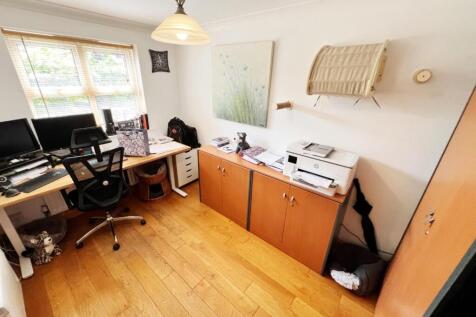 Office / Playroom