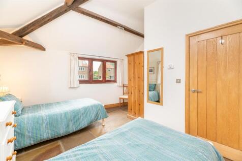 THE OLD FORGE BEDROOM THREE