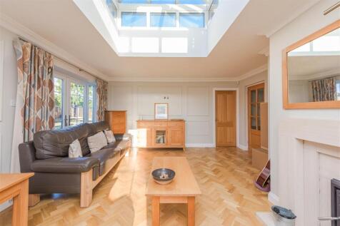 Glebe House, Nuneaton