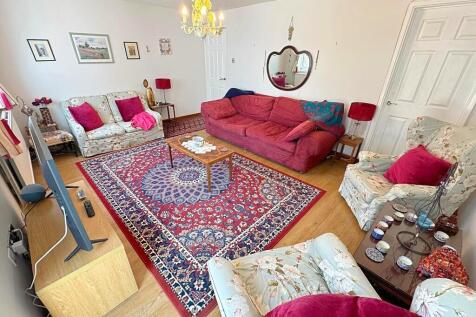 Lounge from conse...