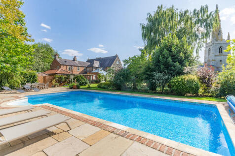 Private Pool