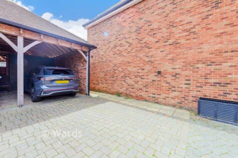 Driveway/Parking