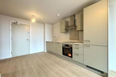 Kitchen pic 1.jpeg