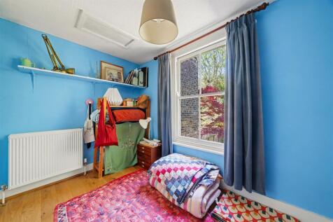 Sydner Road, N16