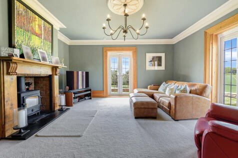 upper foxhall hou...