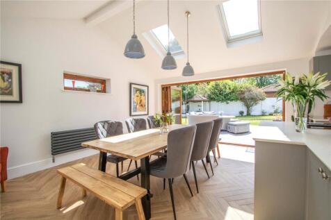 Kitchen/Breakfast Rm