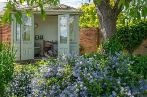 Summer House