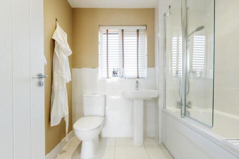 Personalise your bathroom with Porcelanosa wall tiles