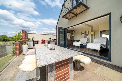 Holmesfield Farm-4.jpg