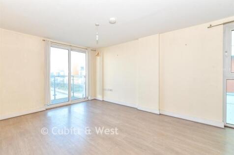 Lounge/Kitchen