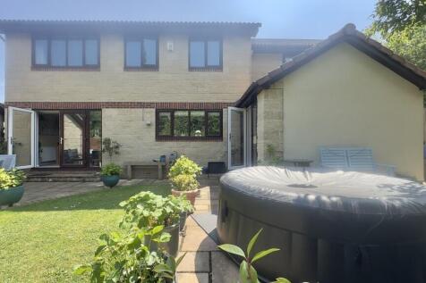 FullSizeRender (4...