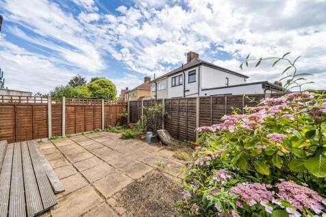 Rear garden angle 2