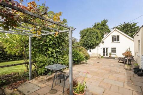 Garden & Rear Elevation