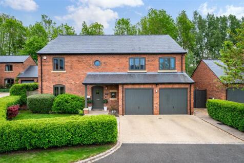11 Heys Green Drive