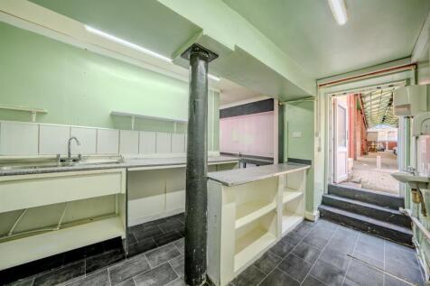 Cafe Premises_Harbour Road_Eyemouth-09.jpg