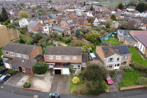 59 Murcott Road East aerial-7.jpg