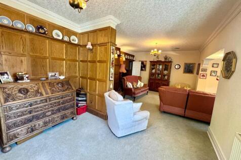 PHOTO-2025-05-26-22-38-19 (10).jpg