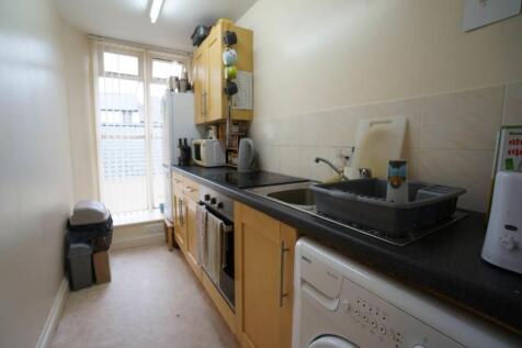 Flat4Ebenezer_Kitchen1.JPG