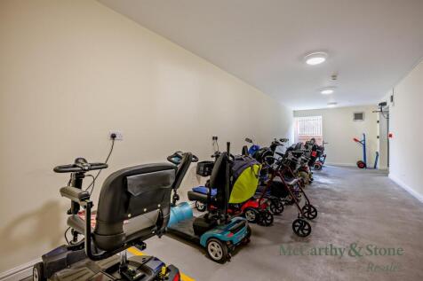 8704800-interior15-800.jpg