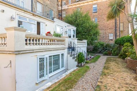 Heene Terrace_13.jpg