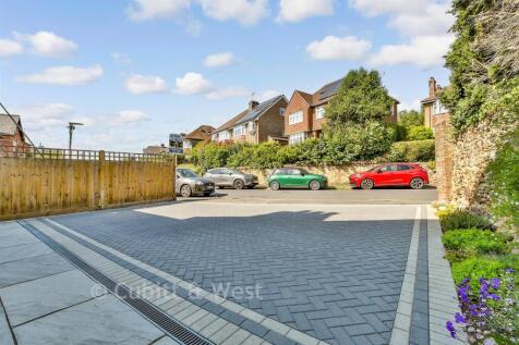 Driveway/Parking