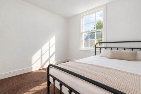 Bedroom2